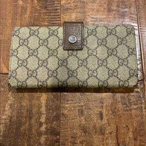 Authentic Gucci Wallet